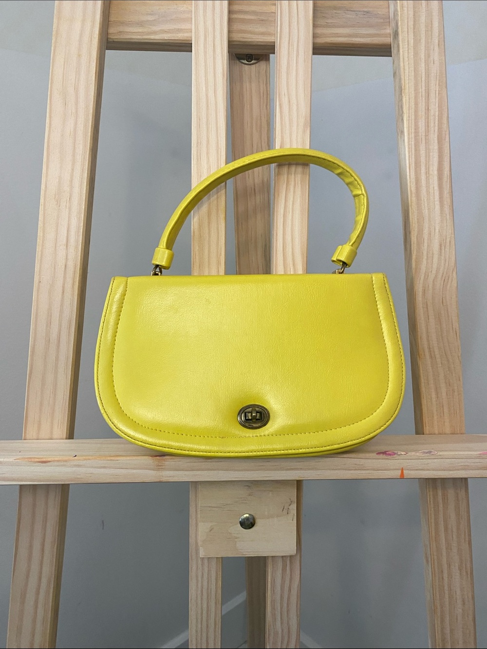 Vintage Yellow Top Handle Purse Mod Retro Handbag Turn Lock Closure
